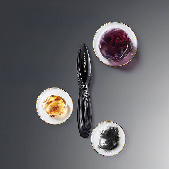 Mascara gene Hypnose Drama