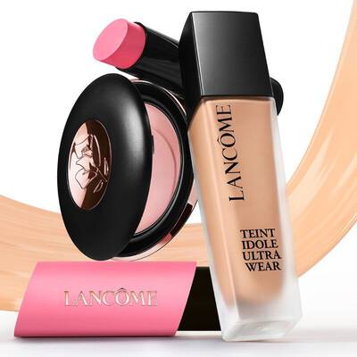 Vizual prezentand gama Teint Idole Ultra Wear