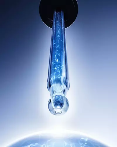 Pipetă Genifique Ultimate Serum
