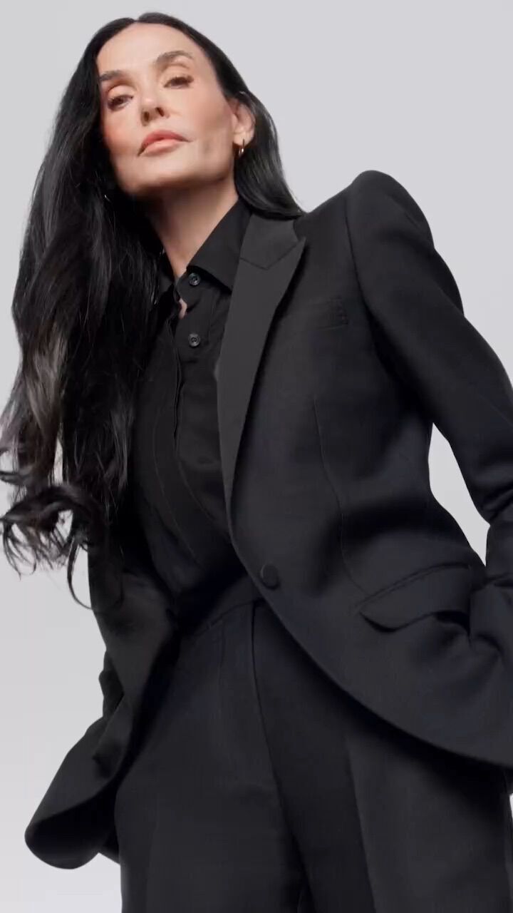 Vizual Demi Moore