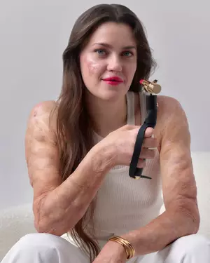 Dispozitivul Lancome Hapta